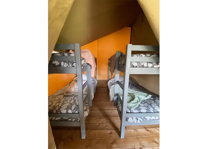 シャレー Minicamping De Lindenhoeve - Safaritent Geitje Nistelrode